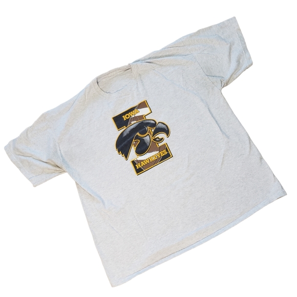 Vintage Iowa Hawkeyes Football Shirt 90's Inlayed Graphic NCAA Retro College Tee - Picture 2 of 7